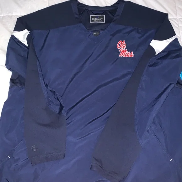 Holloway Ole Miss Rebels pullover men’s size large - Picture 3 of 9